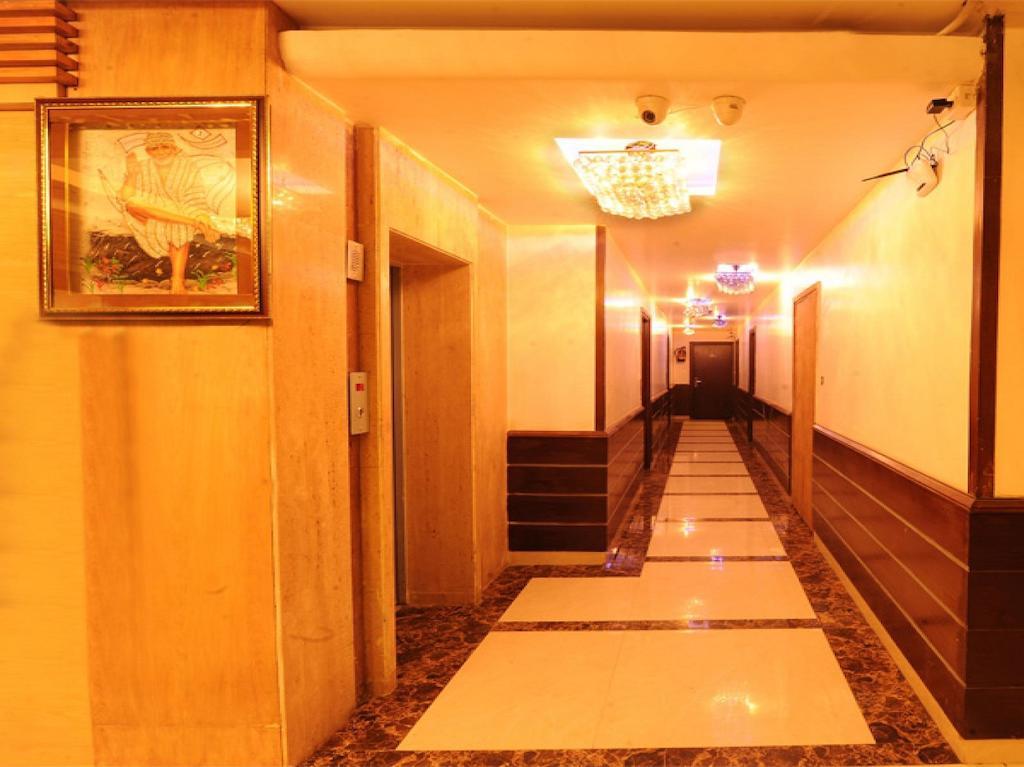 Hotel Pearl Inn & Suites アムリトサル エクステリア 写真